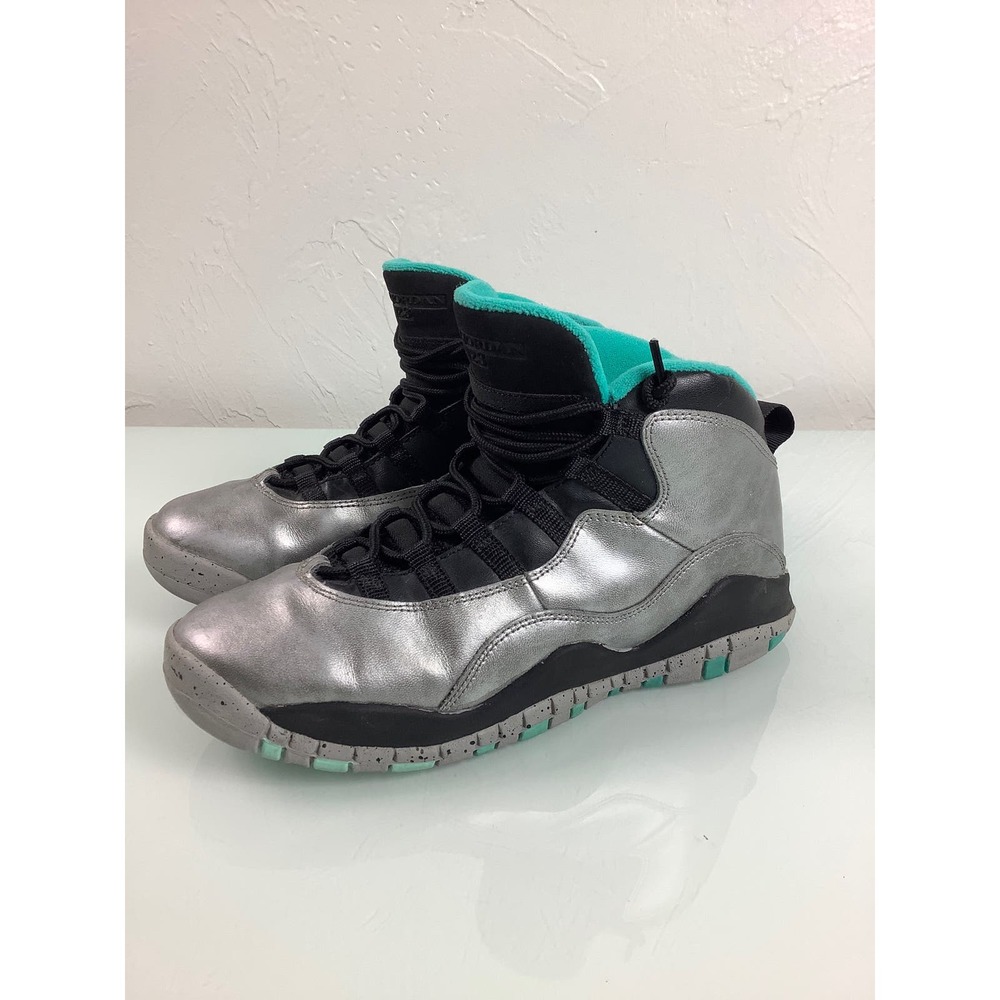 Air Jordan 10 Retro 30th Lady Liberty Sneakers kids Size 6.5 Y